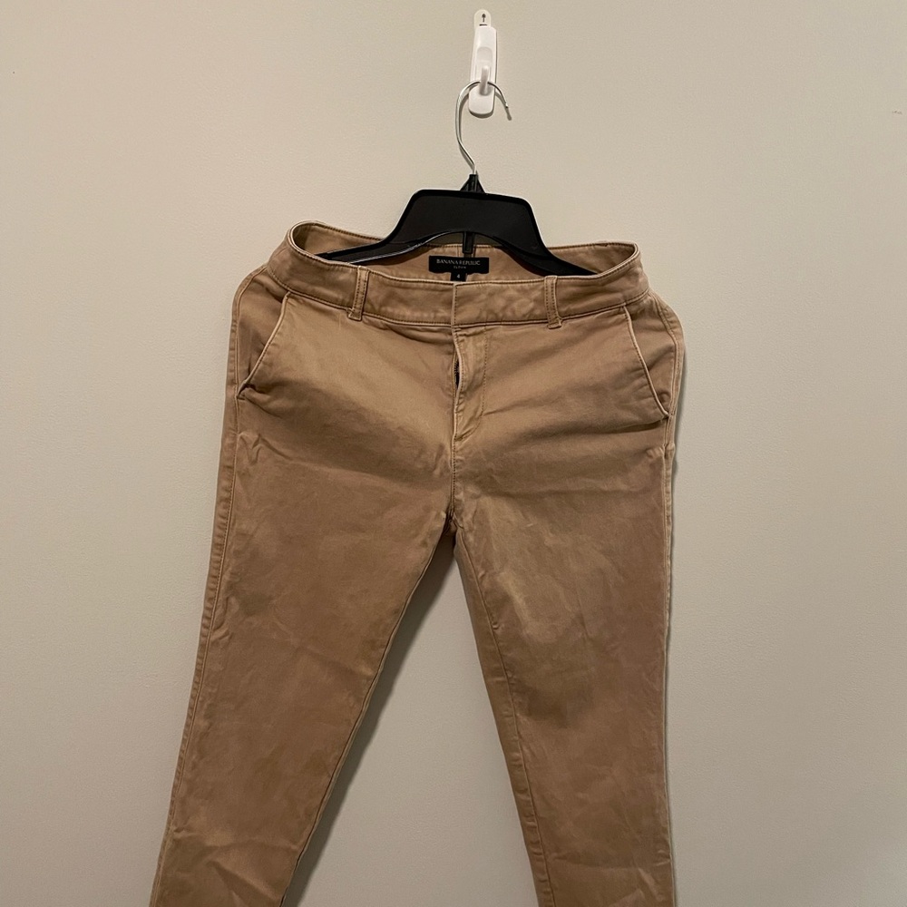 Women’s Banana Republic Sloan Jeans. Item # 11179